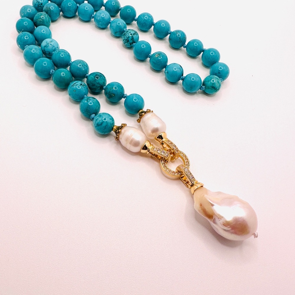Genuine Howelite and Baroque Pearl Pendant Necklace - Picture 5 of 12
